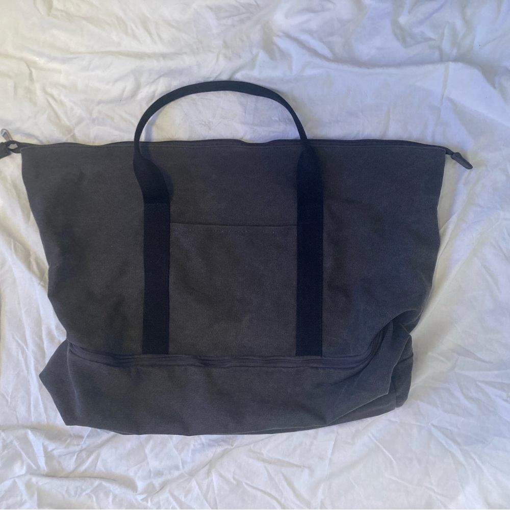 Lo & Sons Dark Gray Weekender Canvas Travel Bag